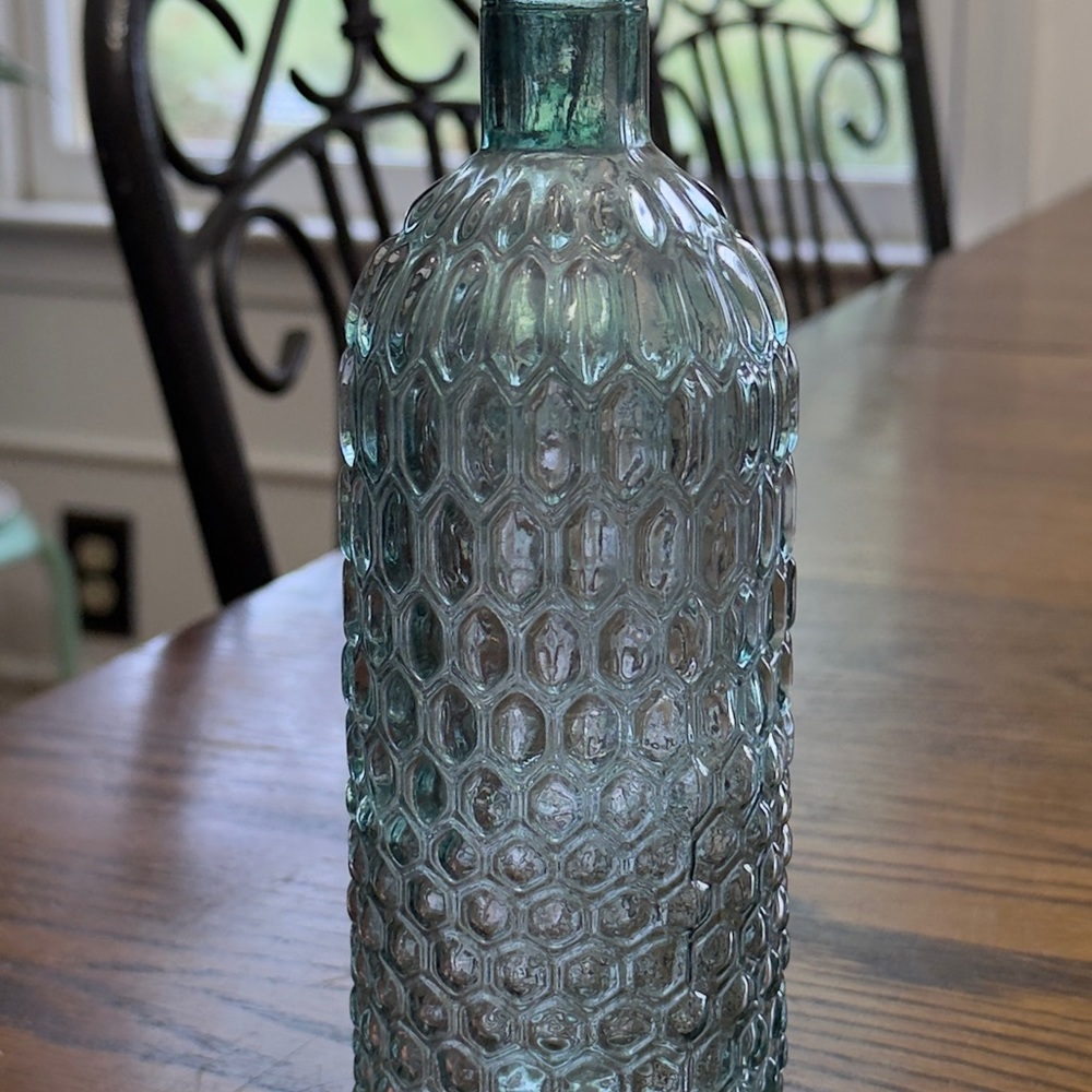 Hobnob - Honeycomb Teal Glass Bottle